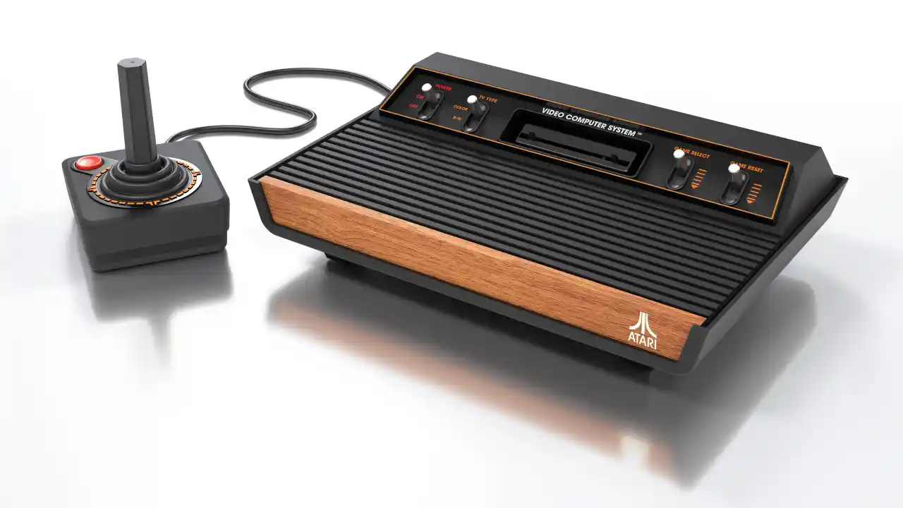 Sono disponibili in Italia i preorder dell'Atari 2600+2600+: data di uscita, trailer preorder e prezzo e dove comprare