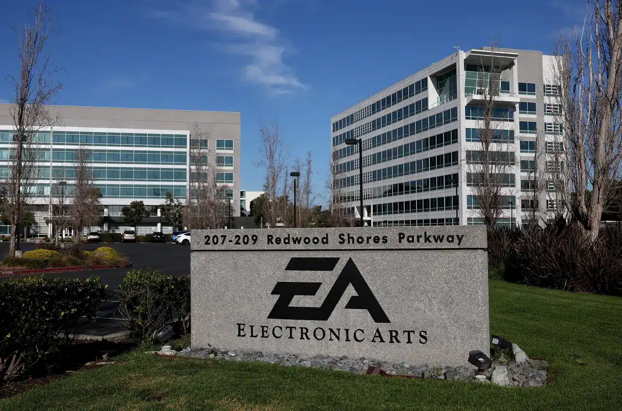 Electronic Arts licenzia 670 dipendenti, chiude Ridgeline Games e cancella l'FPS di Star Wars di Respawn