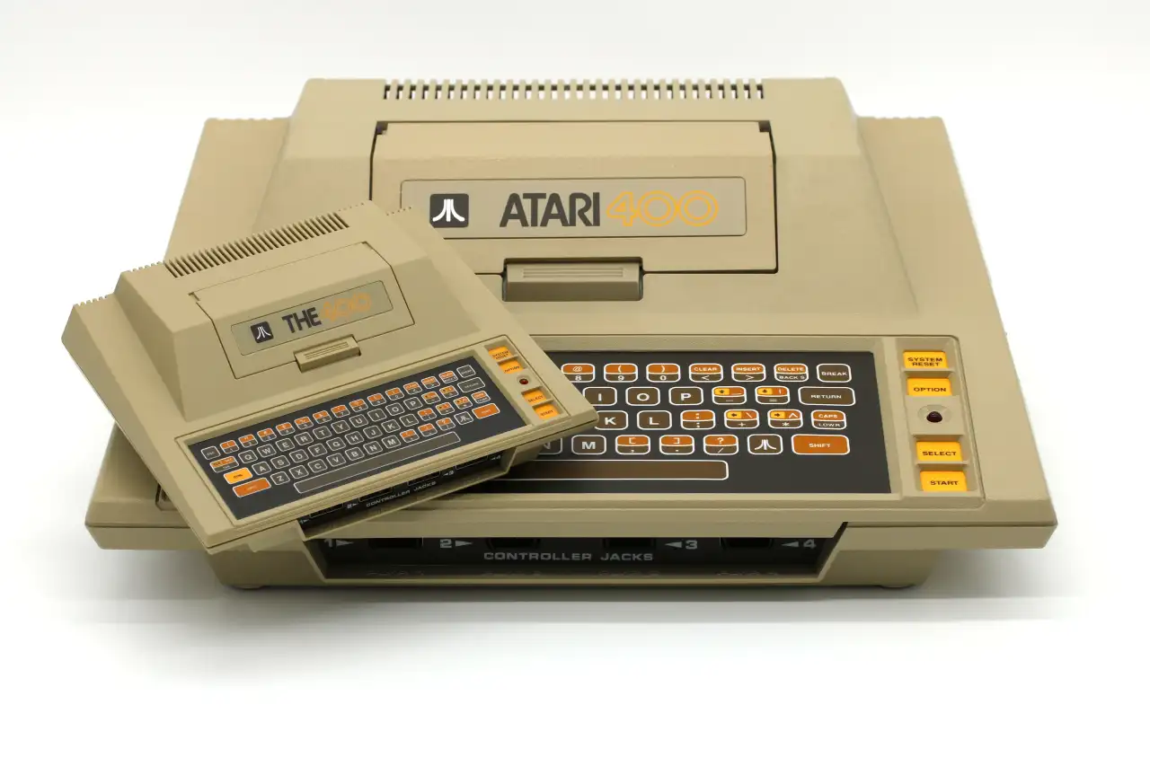 THE400 Mini, disponibile da oggi il revival dell'Atari 400 - trailer di lancio, prezzo Italia e dove acquistare