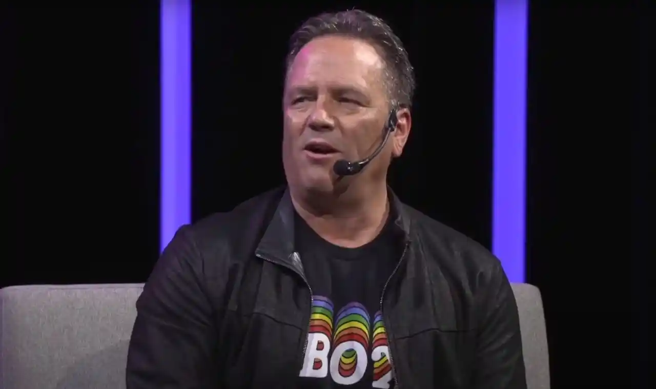 Phil Spencer intervista dopo Xbox Showcase: porting di giochi Xbox, chiusura studi e Xbox portatile