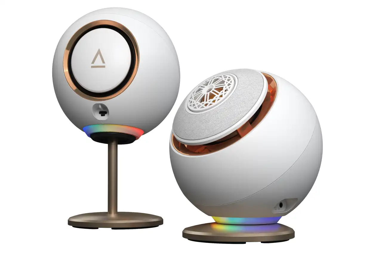 Creative Pebble Nova: altoparlanti gaming premium dal design ricercato: caratteristiche, specifiche e prezzo